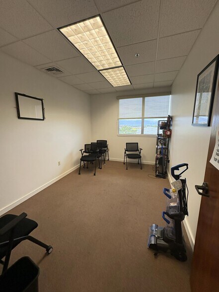 40 Kupuohi St, Lahaina, HI à vendre - Photo intérieure - Image 3 de 21