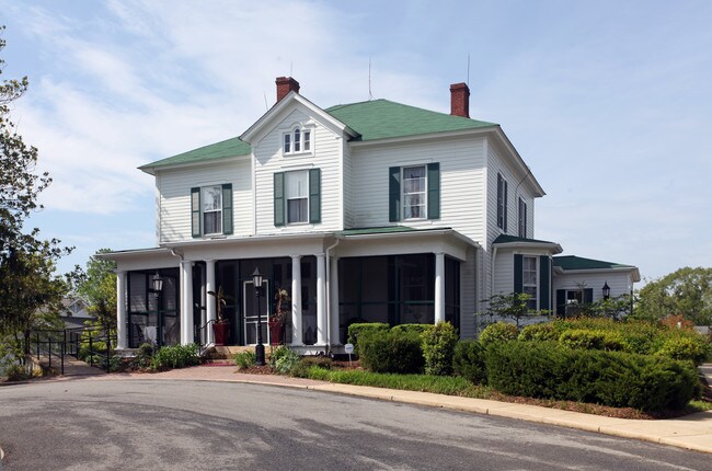 More details for 485 Main St, Prince Frederick, MD - Retail for Sale