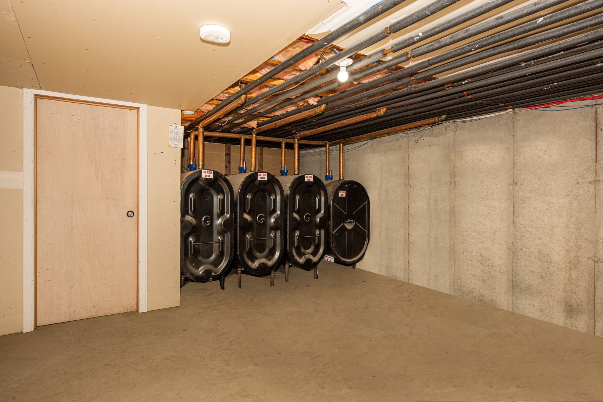 1360 Montauk Hwy, Mastic, NY for sale Interior Photo- Image 1 of 43