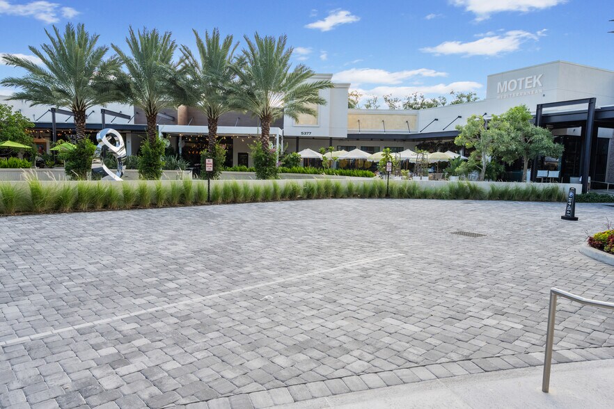 5355 Town Center Rd, Boca Raton, FL à louer - Photo du bâtiment - Image 2 de 20