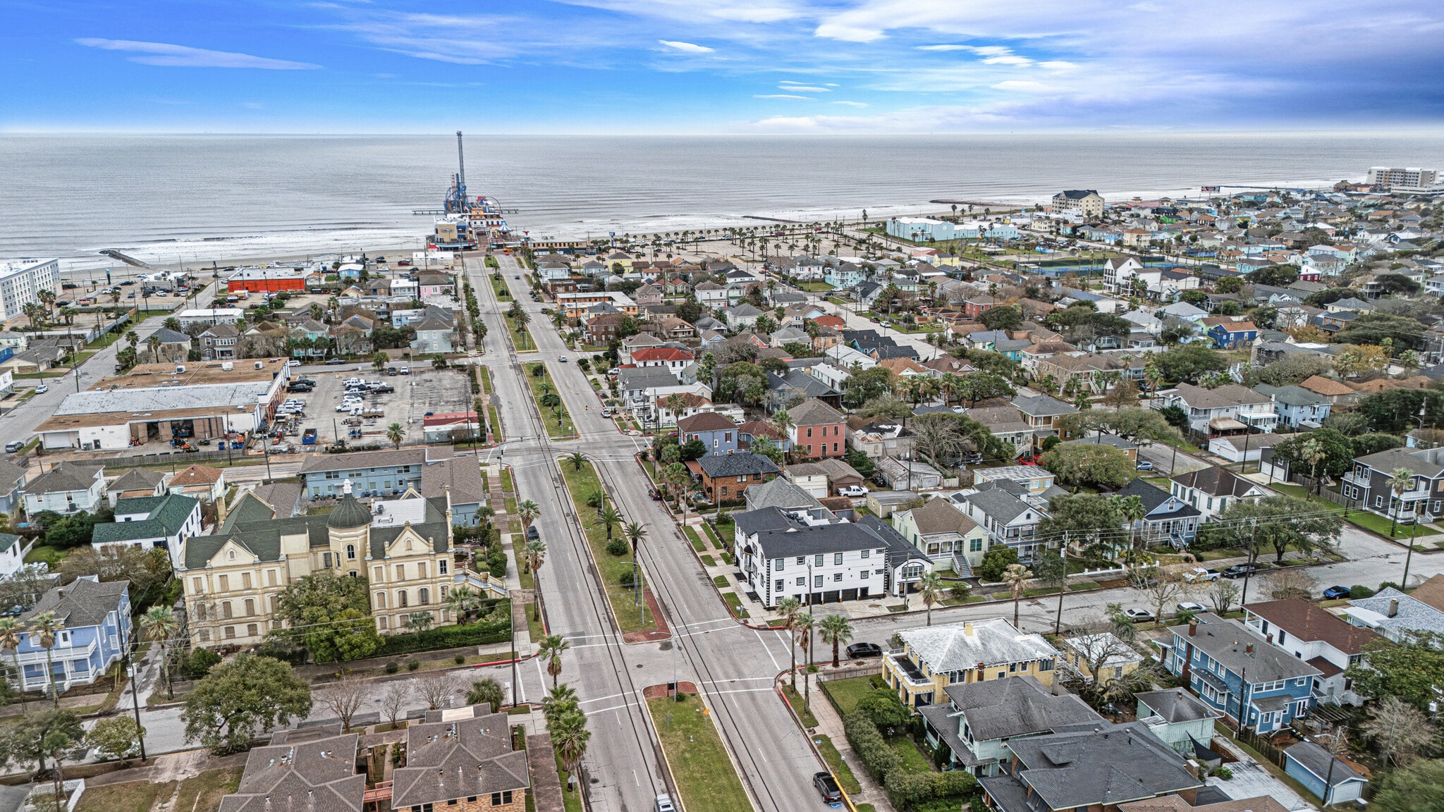 1723 25th St, Galveston, TX for sale Building Photo- Image 1 of 44