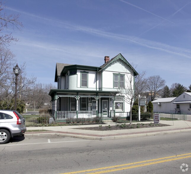 38 E Columbus St, Pickerington, OH à vendre - Photo du bâtiment - Image 2 de 2