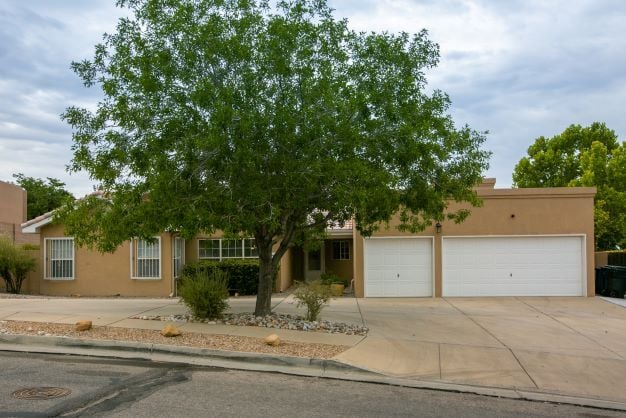 10400 Calle Contento NW, Albuquerque, NM à vendre Photo principale- Image 1 de 2