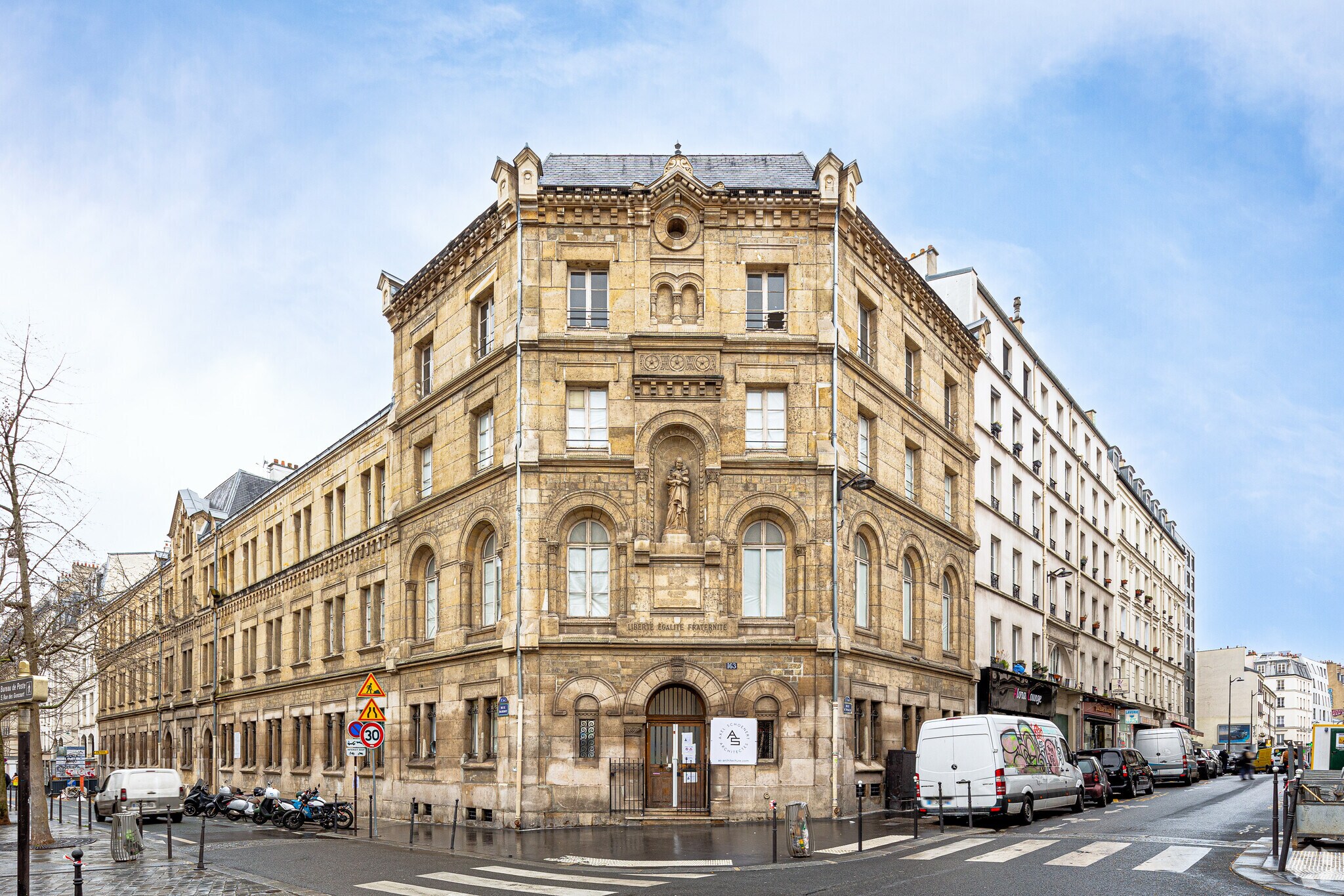 163 Rue Saint-Maur, Paris for lease Primary Photo- Image 1 of 5