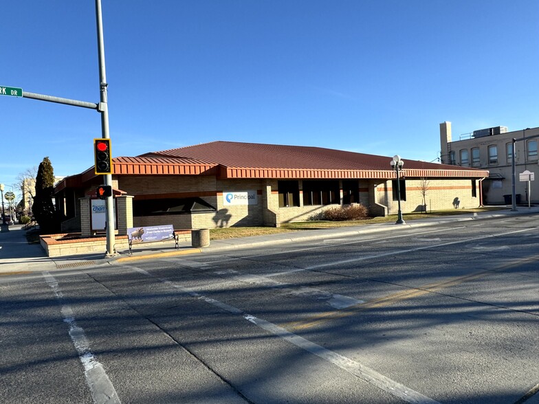 100 1st Ave N, Great Falls, MT for sale - Primary Photo - Image 1 of 20