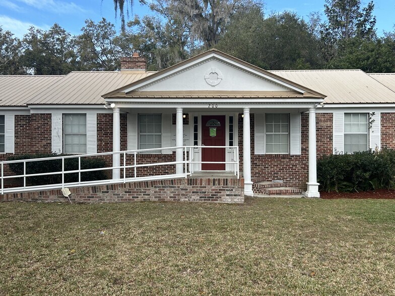 200 Mission Rd, Palatka, FL à vendre - Photo du bâtiment - Image 1 de 46