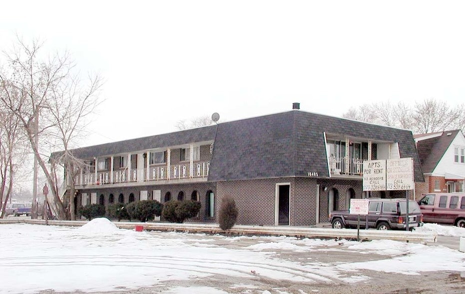 10405 Diversey Ave, Melrose Park, IL for lease - Building Photo - Image 1 of 18