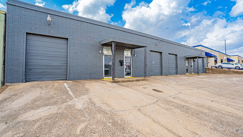 3216-3220 S Jones St, Fort Worth, TX for sale Building Photo- Image 1 of 13