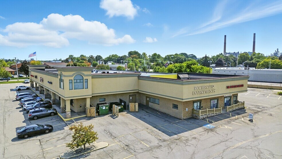 1510-1590 W Ridge Rd, Rochester, NY à vendre - Photo du bâtiment - Image 3 de 6