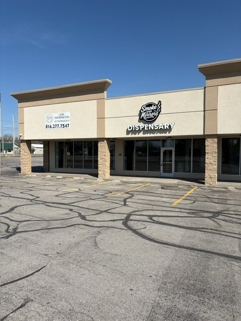 114-138 E North Ave, Belton, MO for lease Primary Photo- Image 1 of 12