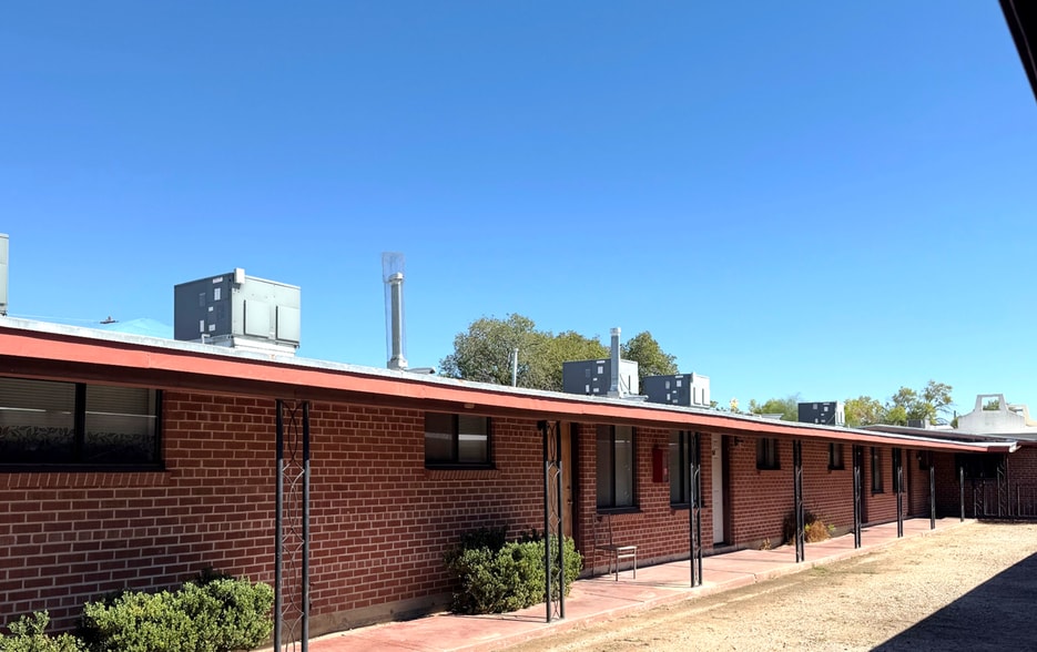 1634 N Beverly Ave, Tucson, AZ for sale - Building Photo - Image 1 of 21