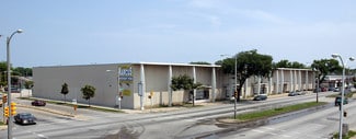 Plus de détails pour 5300 W Fond Du Lac Ave, Milwaukee, WI - Commerce de détail à vendre