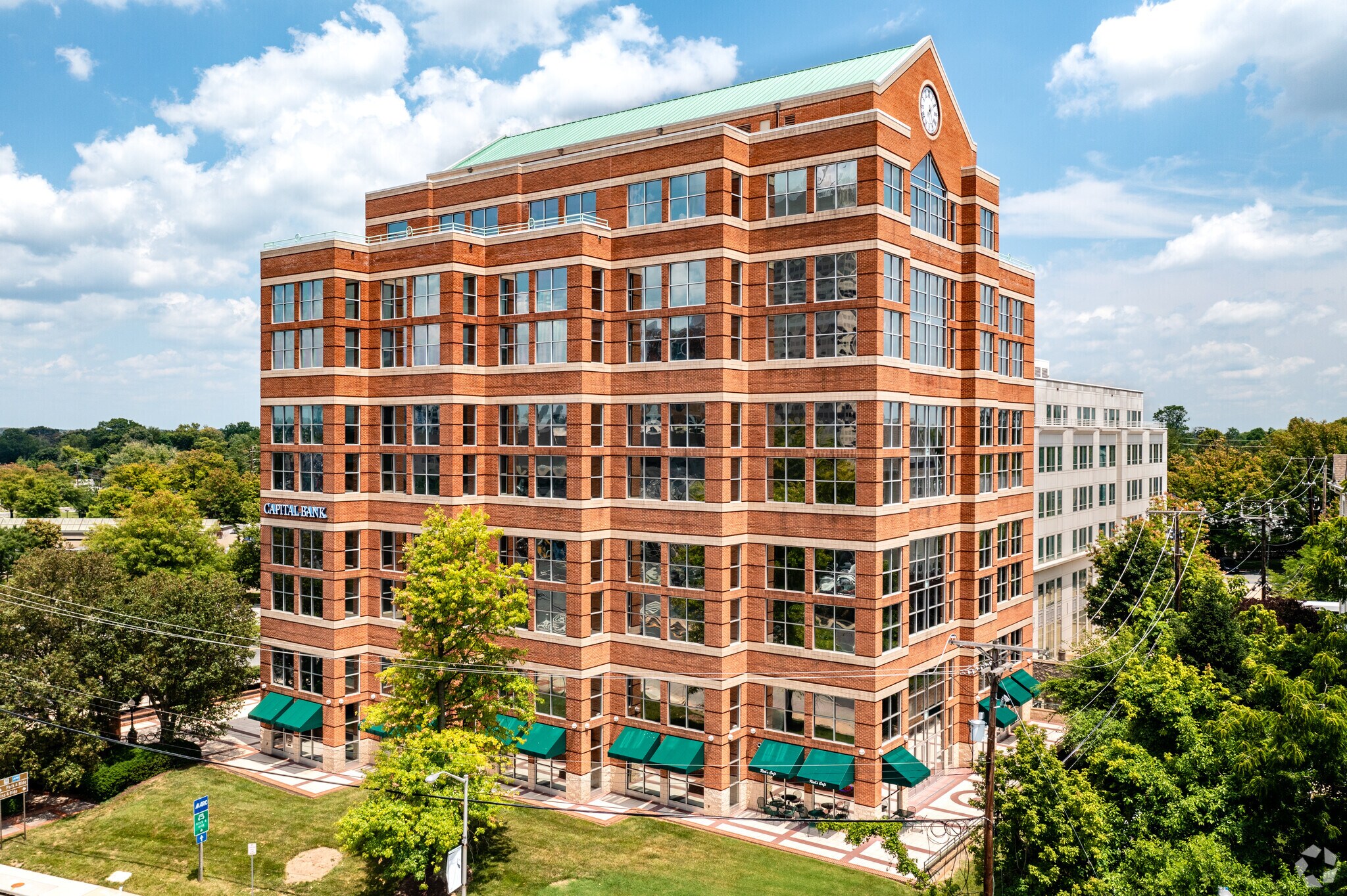 1 Church St, Rockville, MD à louer Photo principale- Image 1 de 9