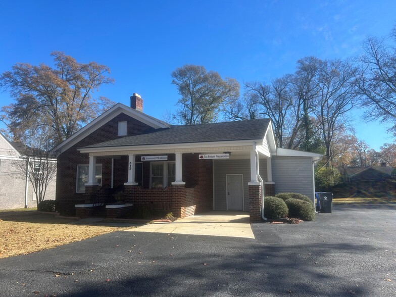 313 Mills Ave, Greenville, SC for lease - Building Photo - Image 1 of 1