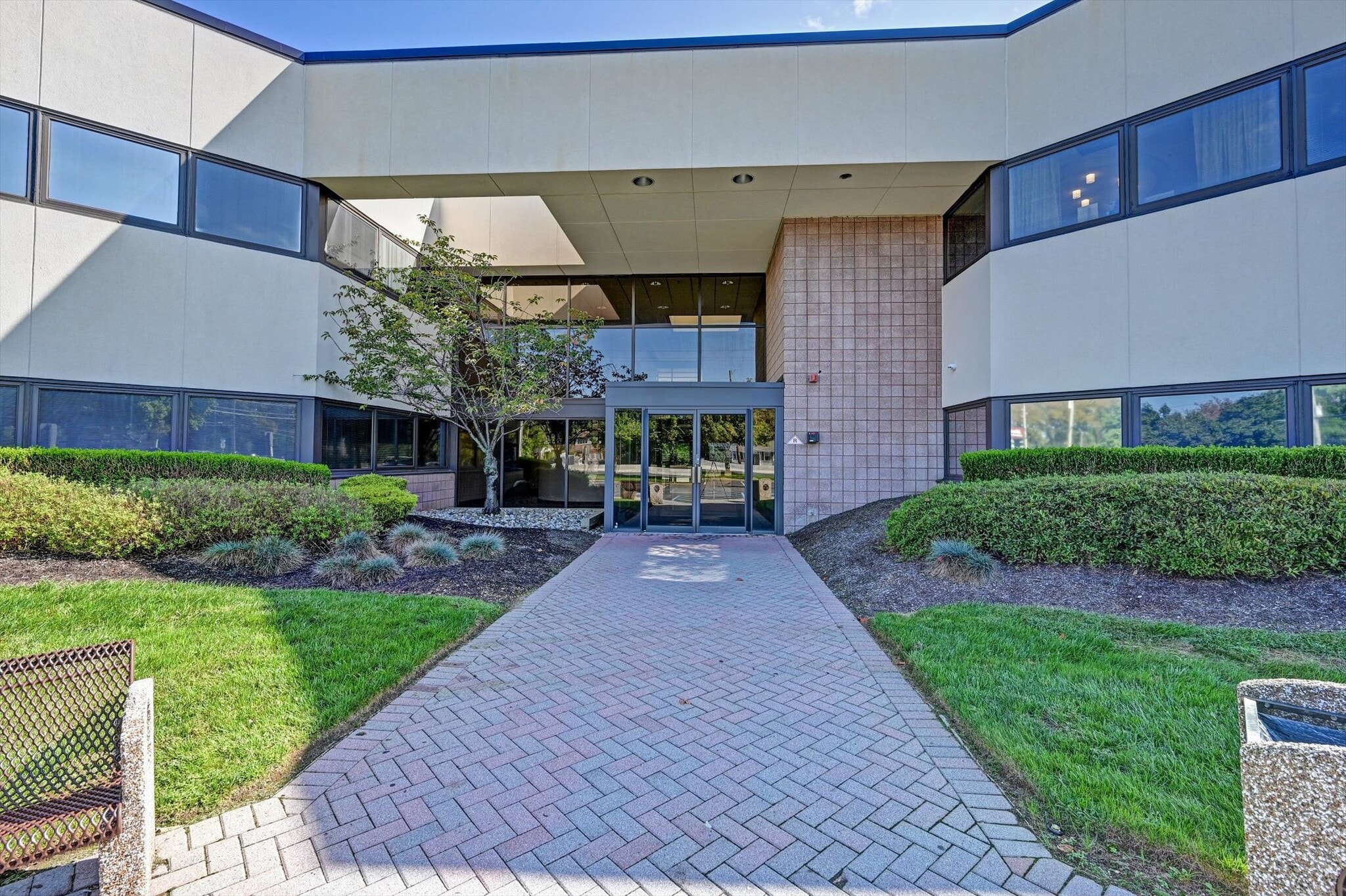 225 State Highway 35, Red Bank, NJ for lease Primary Photo- Image 1 of 12