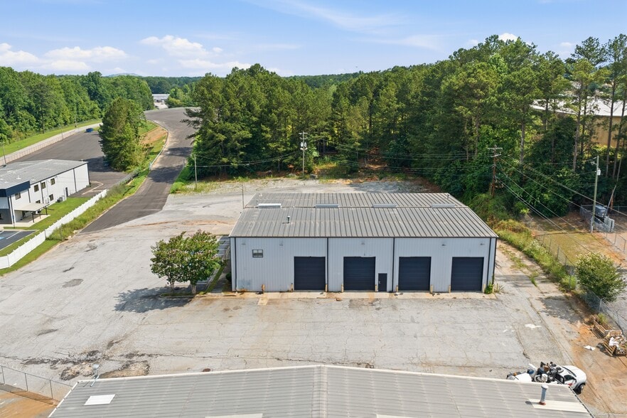 6520 Marbut Rd, Lithonia, GA for lease - Building Photo - Image 3 of 17