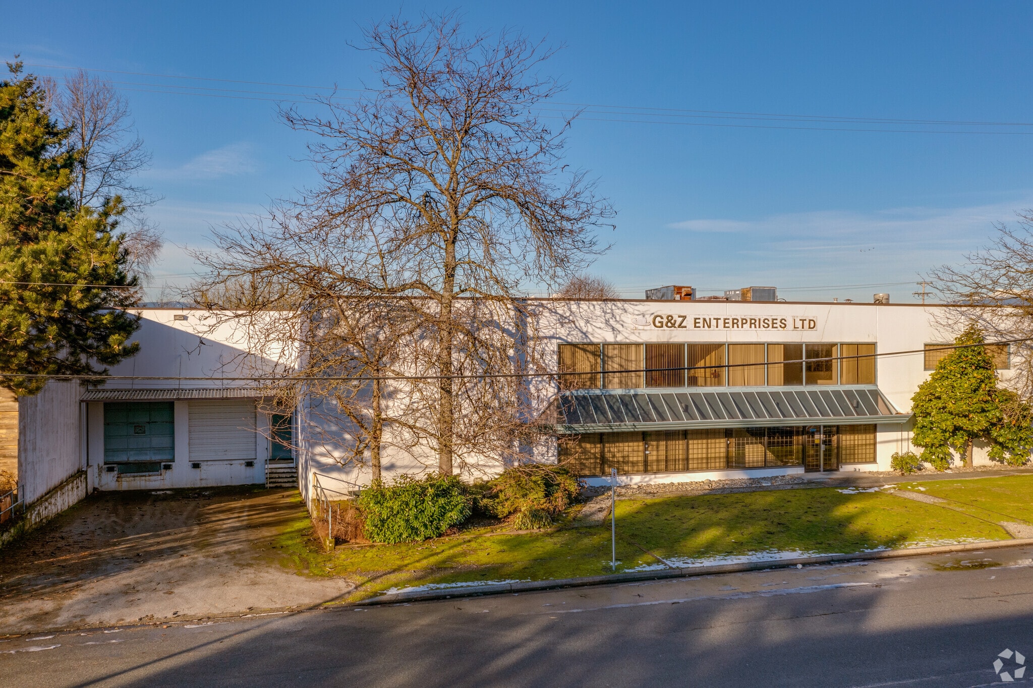 2351 Vauxhall Pl, Richmond, BC for lease Primary Photo- Image 1 of 5