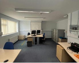 Dundas St, Sunderland for lease Interior Photo- Image 2 of 7