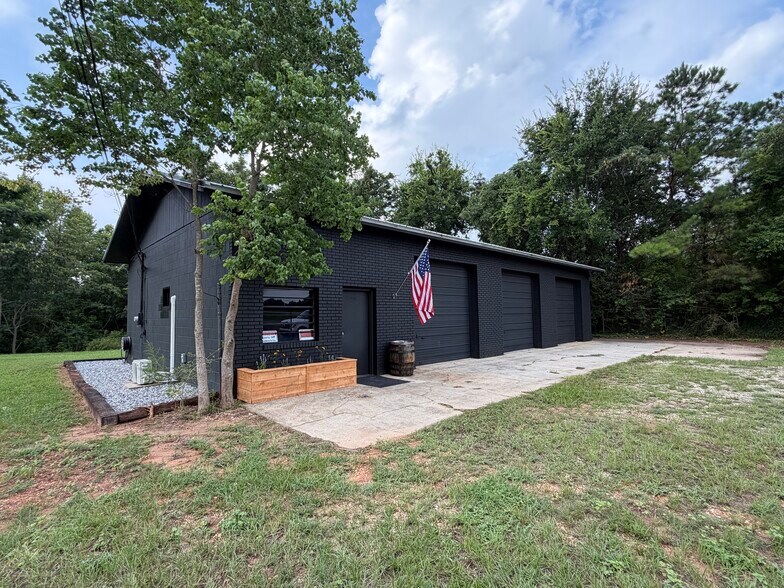 215 Old Newton Rd, Daleville, AL à vendre - Photo principale - Image 1 de 1