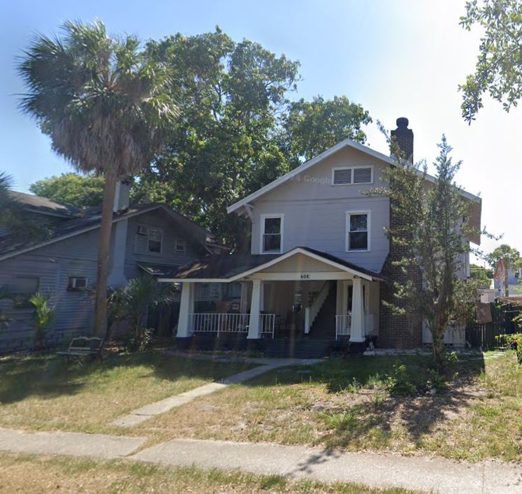 608 Highland St N, Saint Petersburg, FL à vendre Photo principale- Image 1 de 1