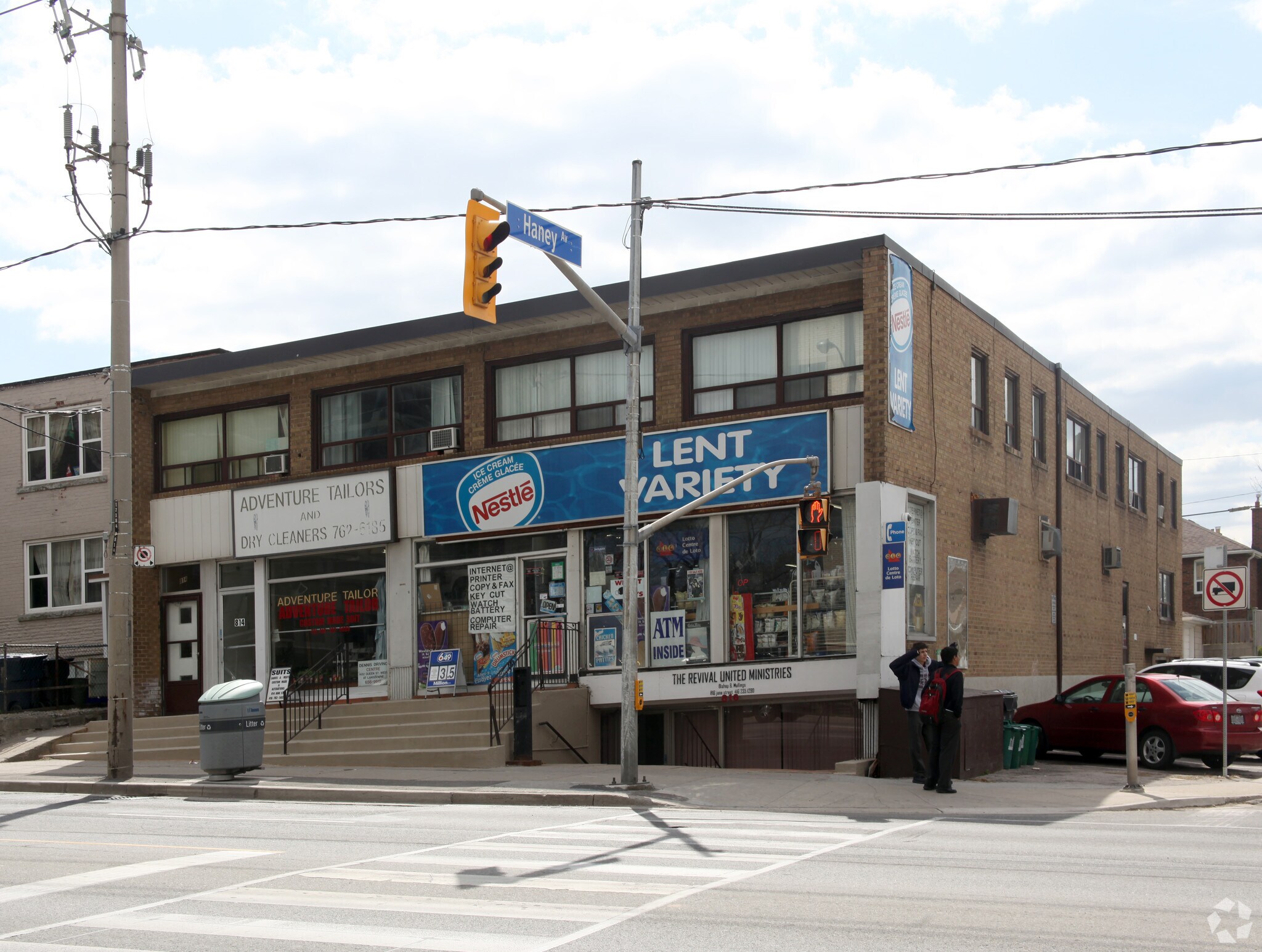 814-816 Jane St, Toronto, ON à vendre Photo principale- Image 1 de 1