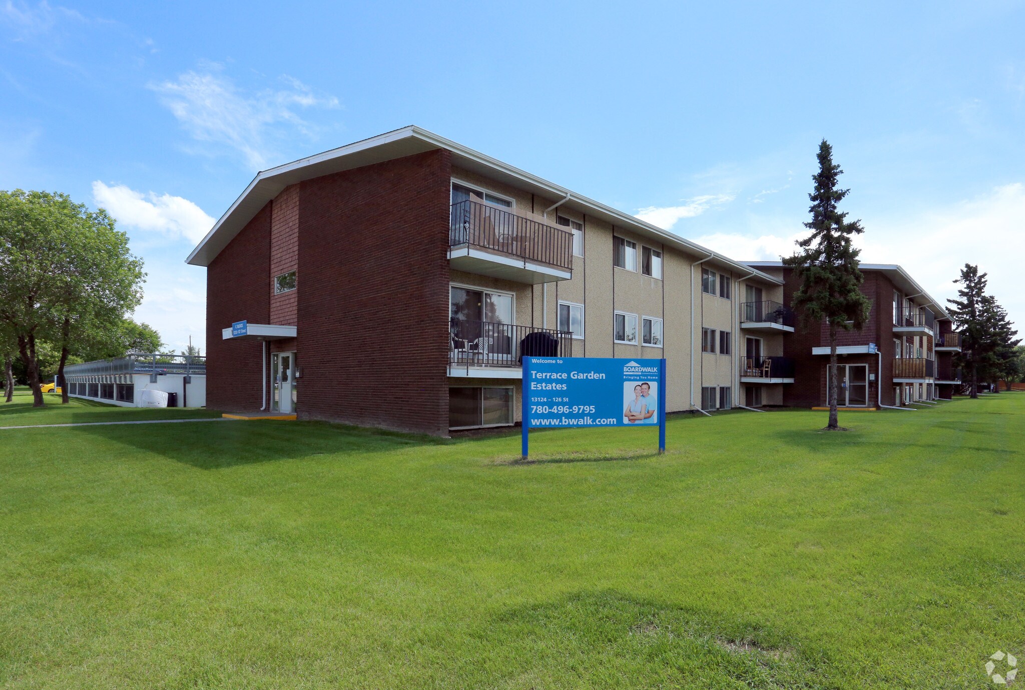 13124 126th St NW, Edmonton, AB à vendre Photo principale- Image 1 de 1