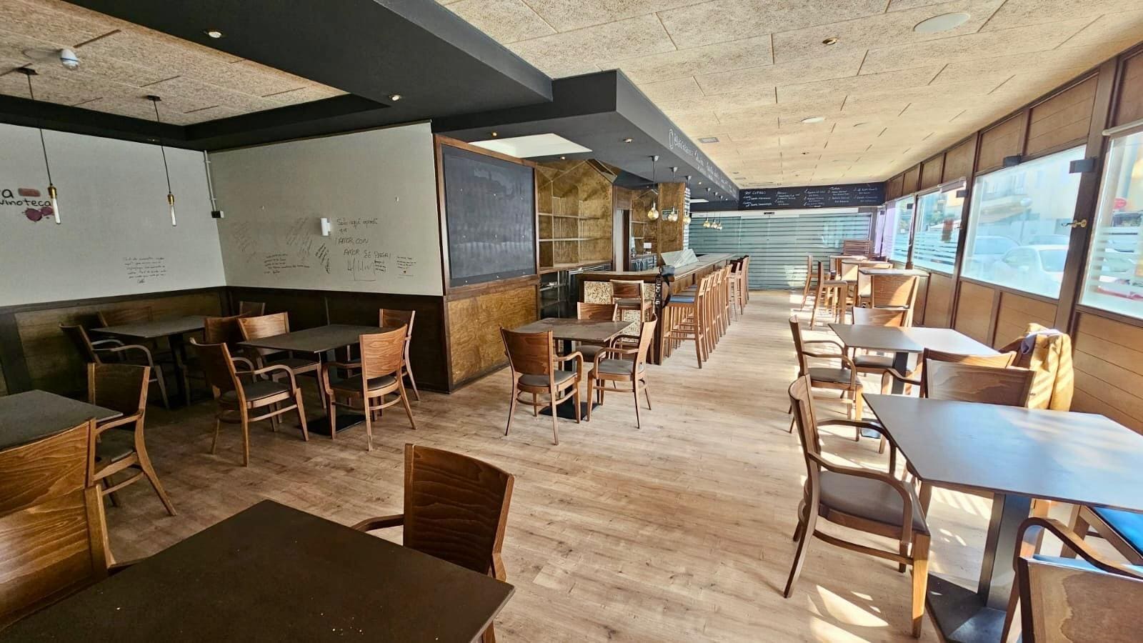 Retail in Calella, Barcelona for lease Interior Photo- Image 1 of 17