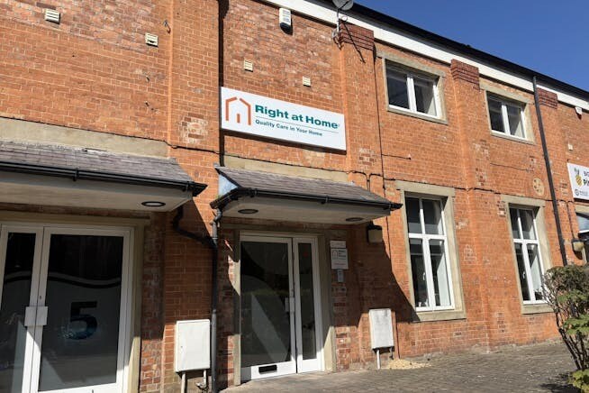 Bourne Valley Rd, Poole à louer - Photo du bâtiment - Image 3 de 3