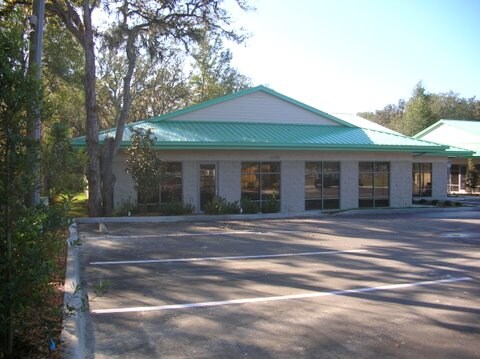 2231 W Highway 44, Inverness, FL à vendre - Photo du bâtiment - Image 3 de 43