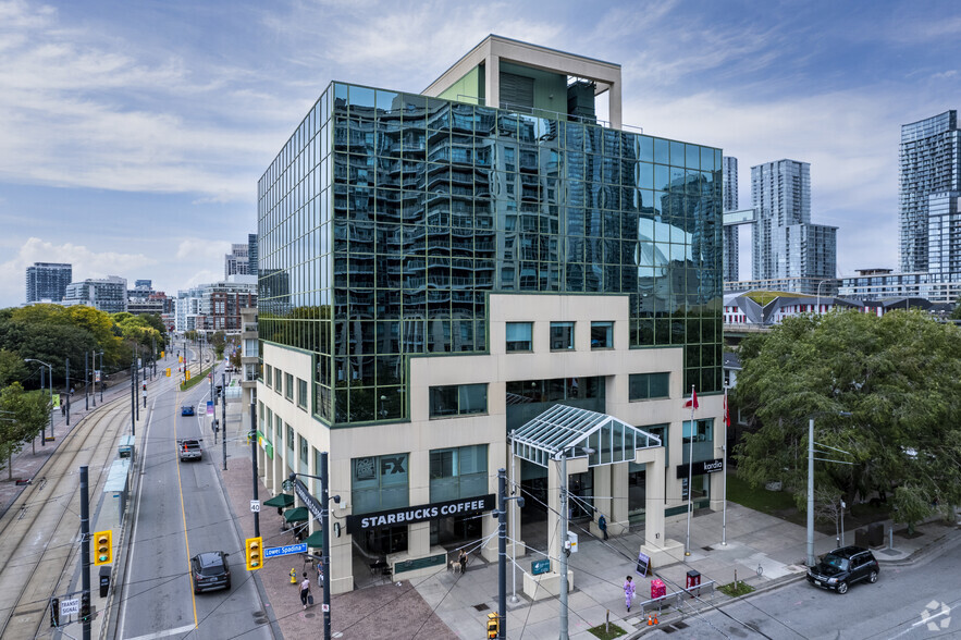 10 Lower Spadina Ave, Toronto, ON for lease - Primary Photo - Image 1 of 6