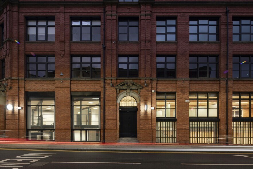 Ducie St, Manchester à louer - Photo du bâtiment - Image 2 de 11