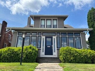 Plus de détails pour 632 N Front St, Lemoyne, PA - Bureau à vendre