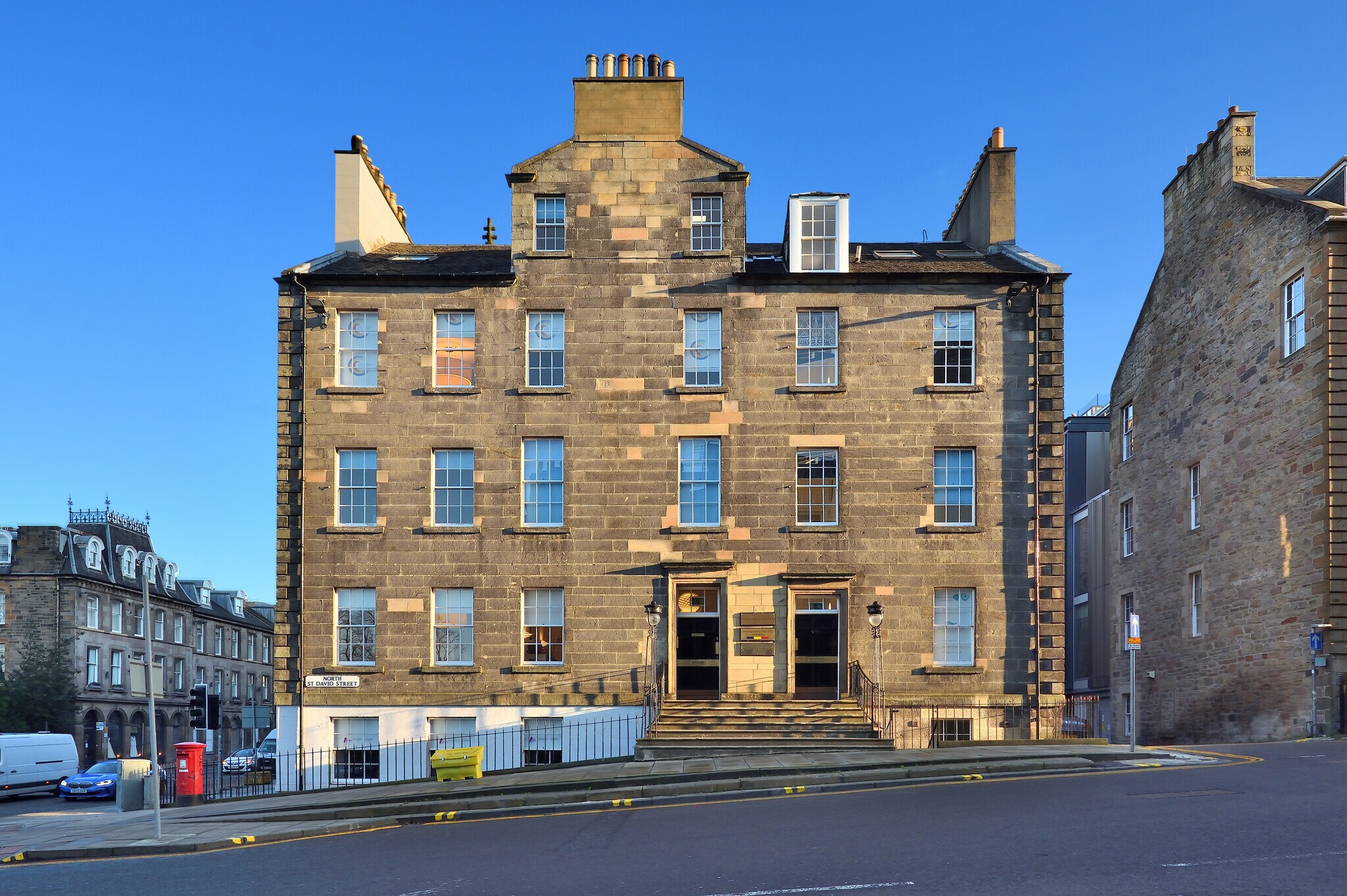 7-9 North St David St, Edinburgh à louer Photo du bâtiment- Image 1 de 8