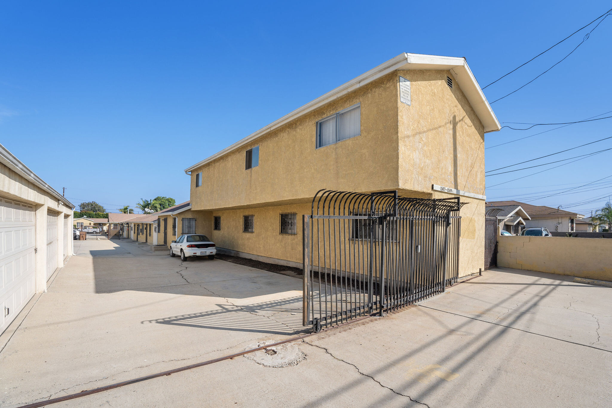 1507 W 108th St, Los Angeles, CA for sale Primary Photo- Image 1 of 1