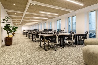 50 Rue Taitbout, Paris for lease Interior Photo- Image 1 of 15