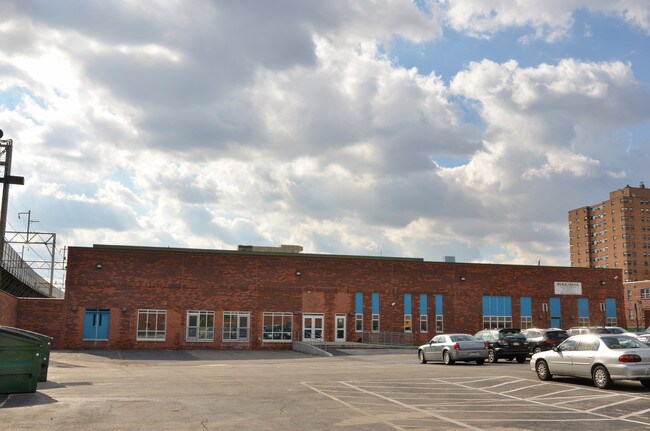 More details for 900 W Jefferson St, Philadelphia, PA - Office for Lease