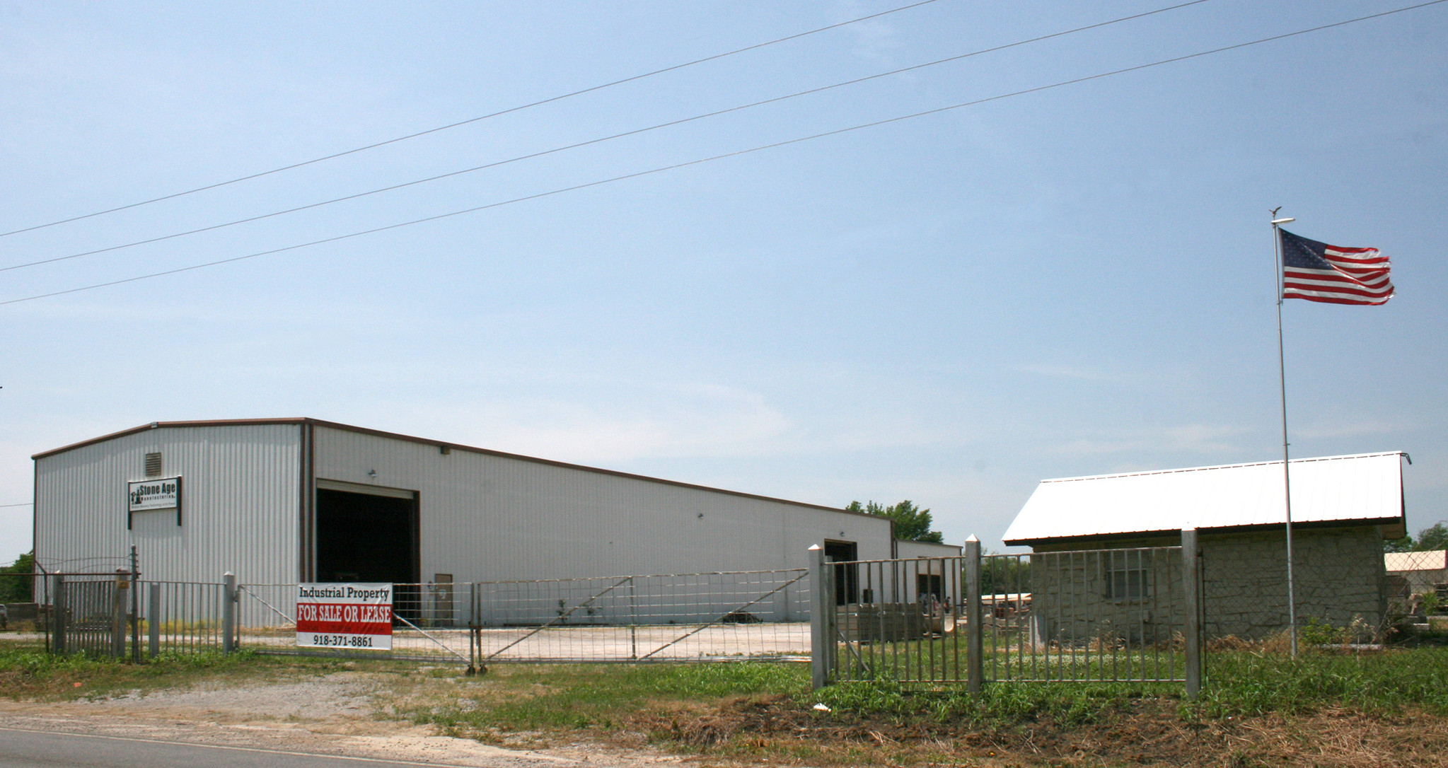 12610 N Garnett Rd, Collinsville, OK à vendre Photo du bâtiment- Image 1 de 1