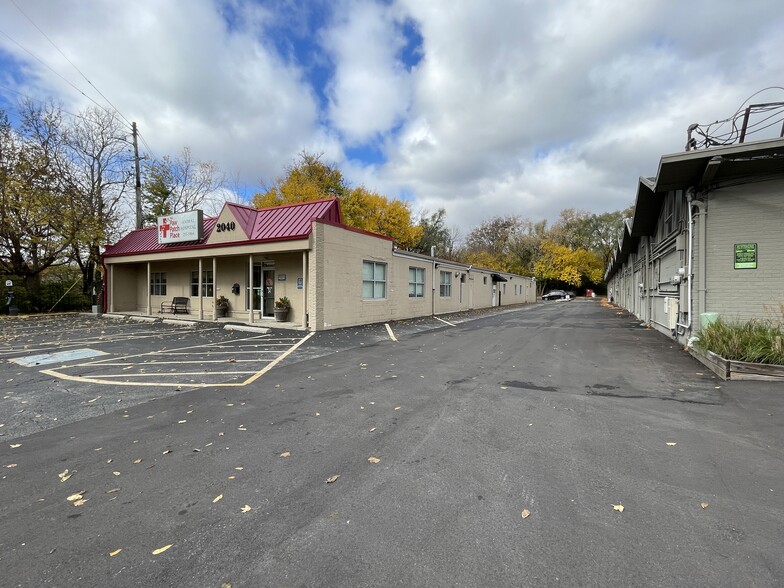 2040 E 54th St, Indianapolis, IN à vendre - Photo du bâtiment - Image 1 de 1