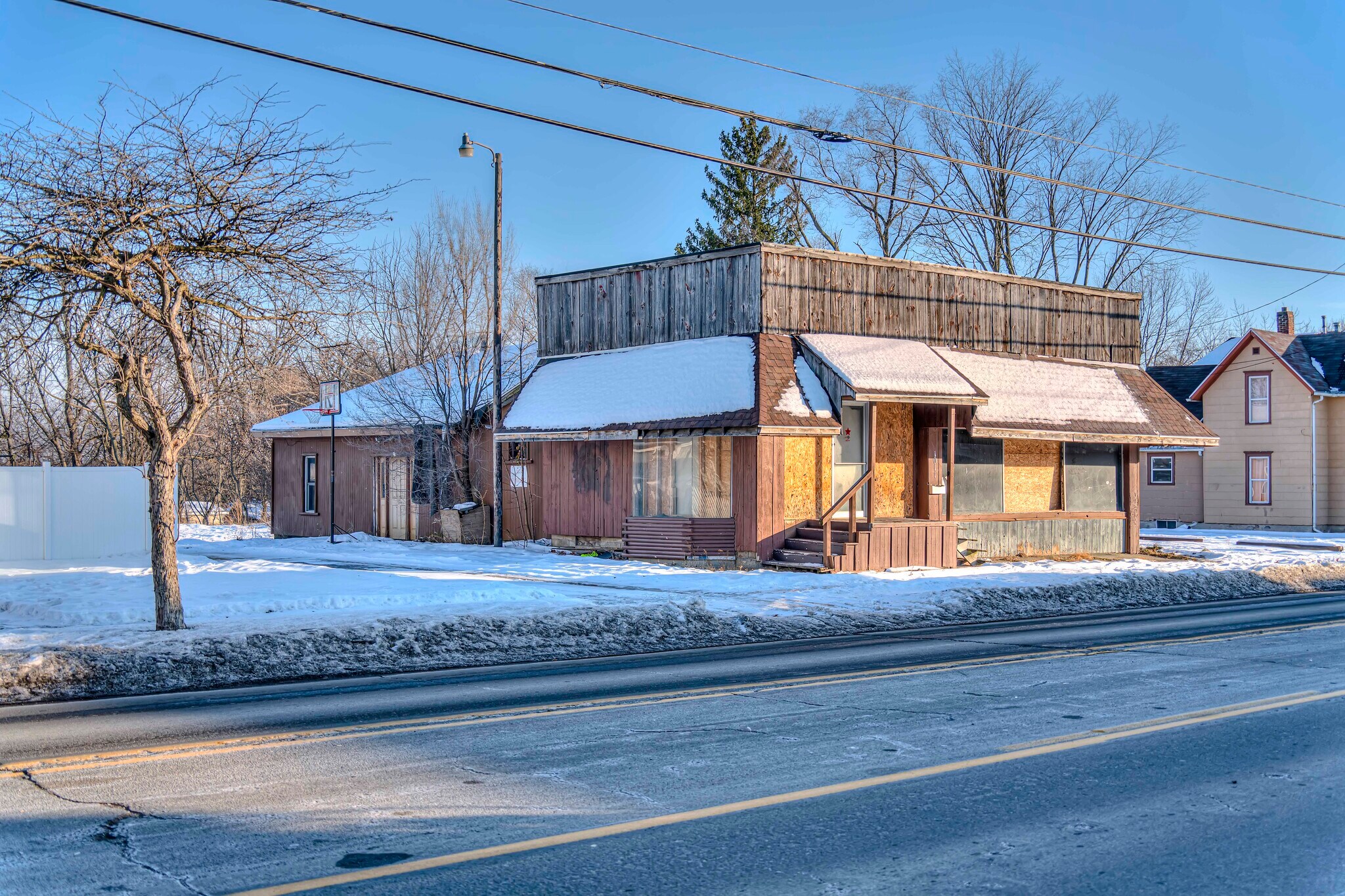 1011 Lansing Ave, Jackson, MI à vendre Photo principale- Image 1 de 14