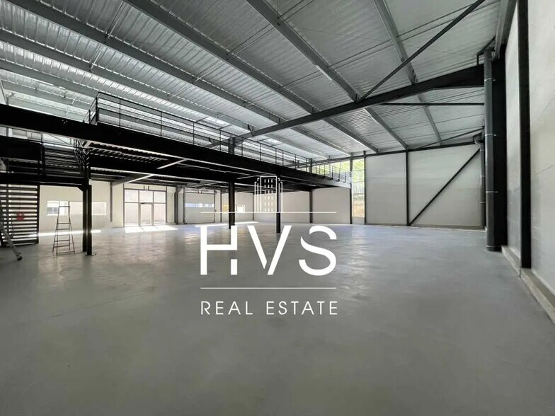 Flex dans La Ciotat à louer - Photo du bâtiment - Image 3 de 7