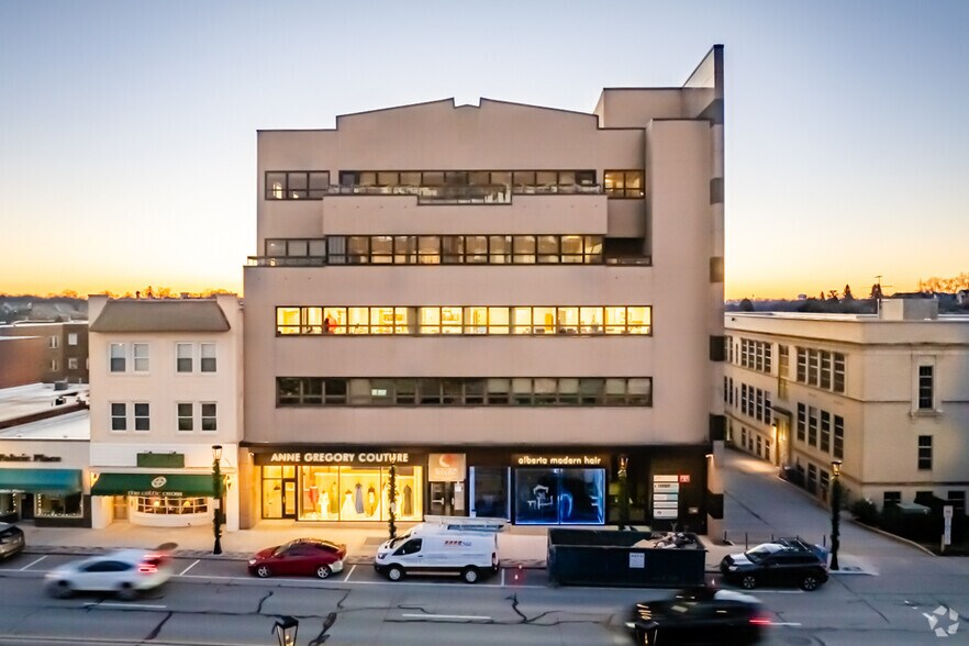 731-733 Washington Rd, Pittsburgh, PA à louer - Photo du bâtiment - Image 2 de 8