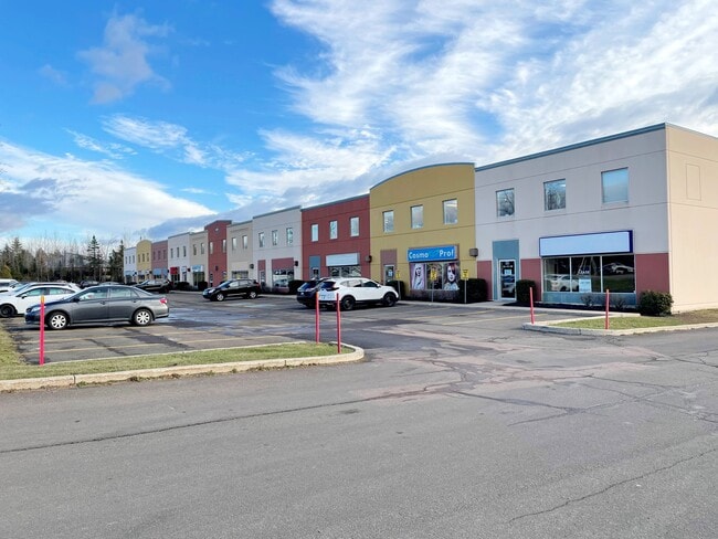 More details for 1080 Champlain St, Dieppe, NB - Office for Lease