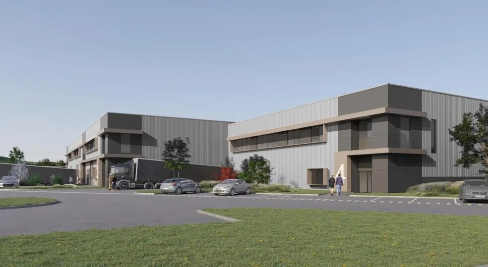 Industrial in Persan for sale - Building Photo - Image 2 of 7