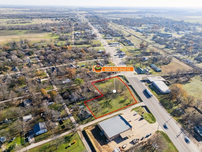 604 NW 2nd St, Kerens, TX for sale - Aerial - Image 2 of 7