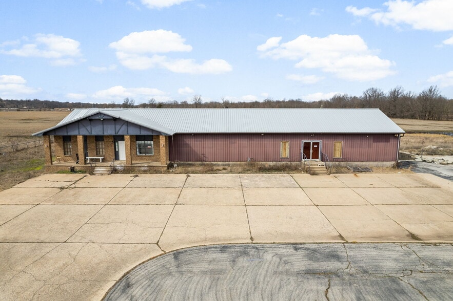 1010 E St Sw, Miami, OK à vendre - Photo du bâtiment - Image 1 de 8