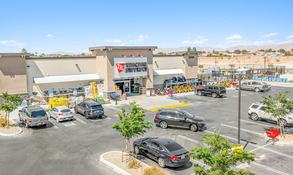 20340 Bear Valley Rd, Apple Valley, CA for sale - Building Photo - Image 1 of 1