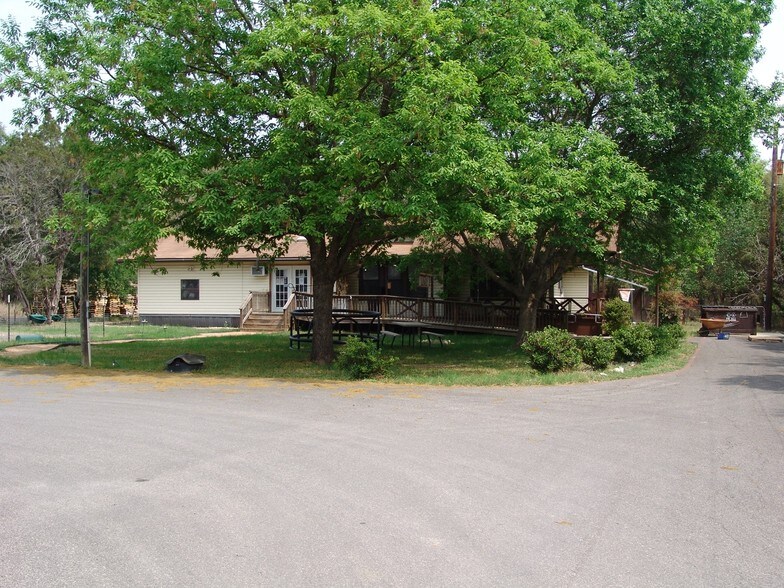 14398 Bandera Rd, Helotes, TX à vendre - Photo du bâtiment - Image 3 de 4