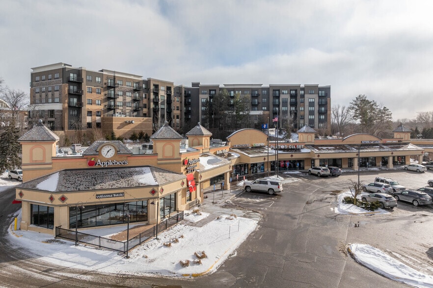 8421-8439 Joiner Way, Eden Prairie, MN for lease - Building Photo - Image 2 of 4