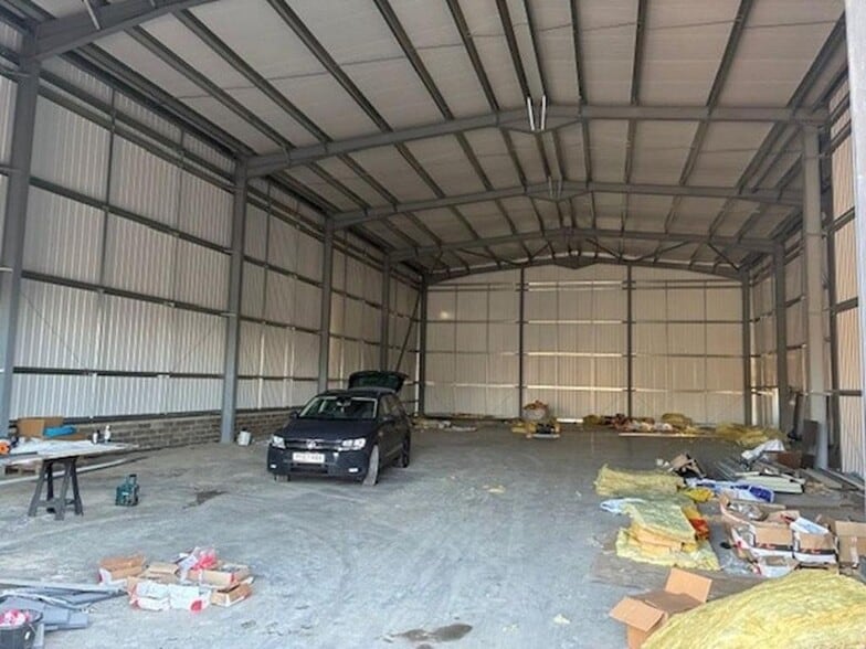 Duchess St, Oldham for lease - Building Photo - Image 3 of 5