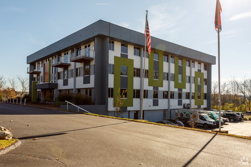 500 Interstate Blvd S, Nashville, TN à louer - Photo du bâtiment - Image 3 de 6